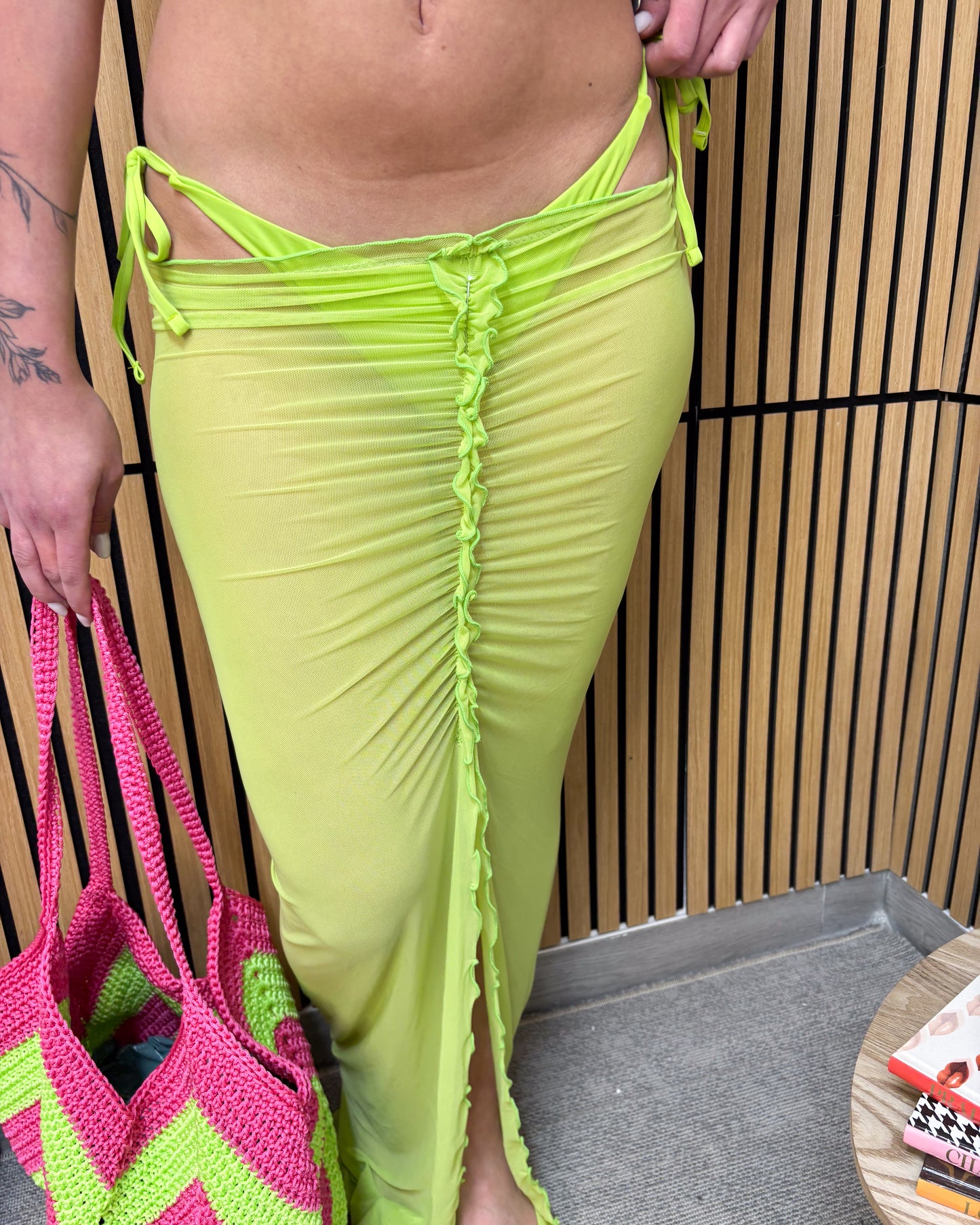 BIKINI BASIC CON PAREO