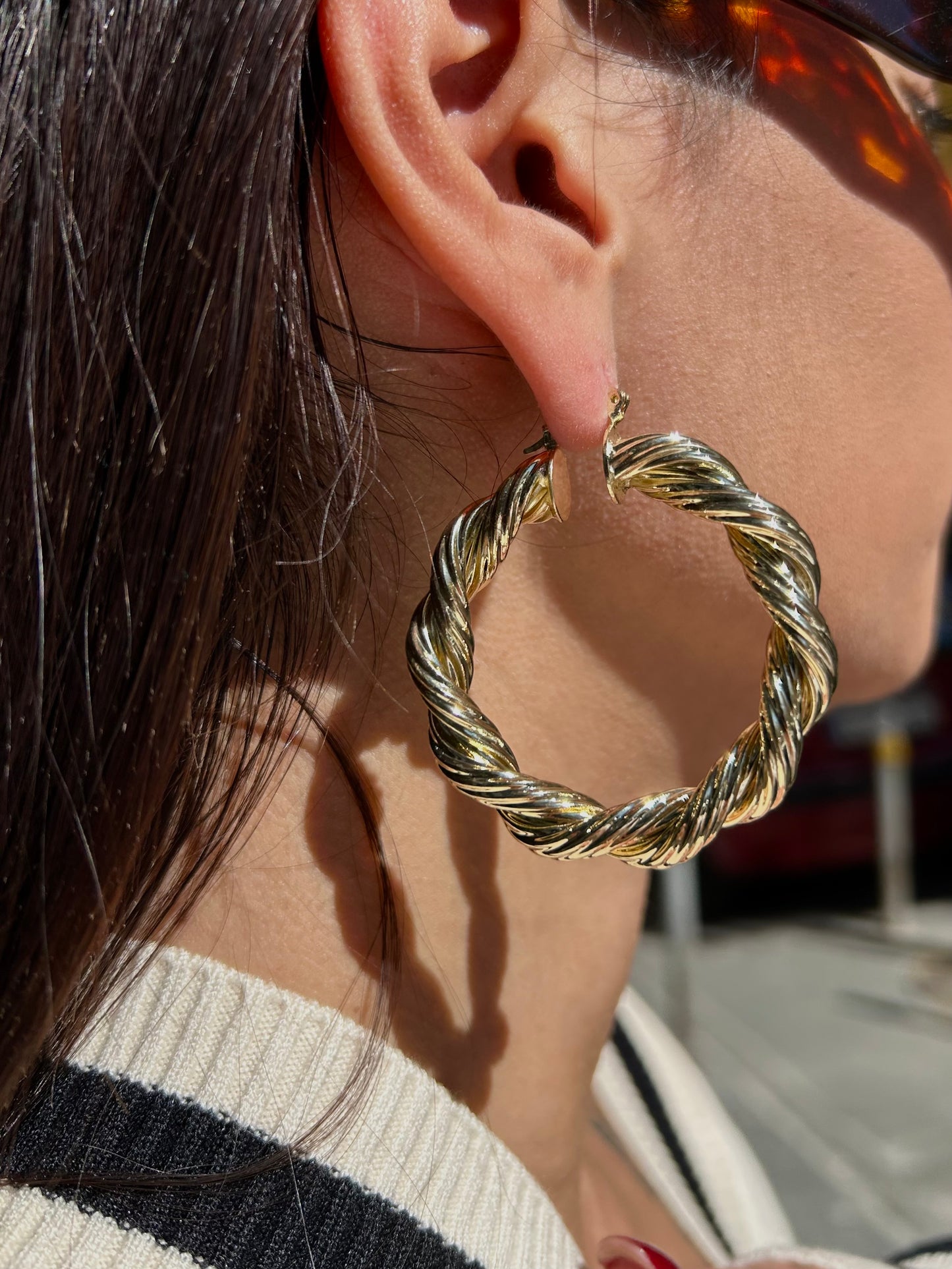 ORECCHINO CERCHIO INTRECCIATO