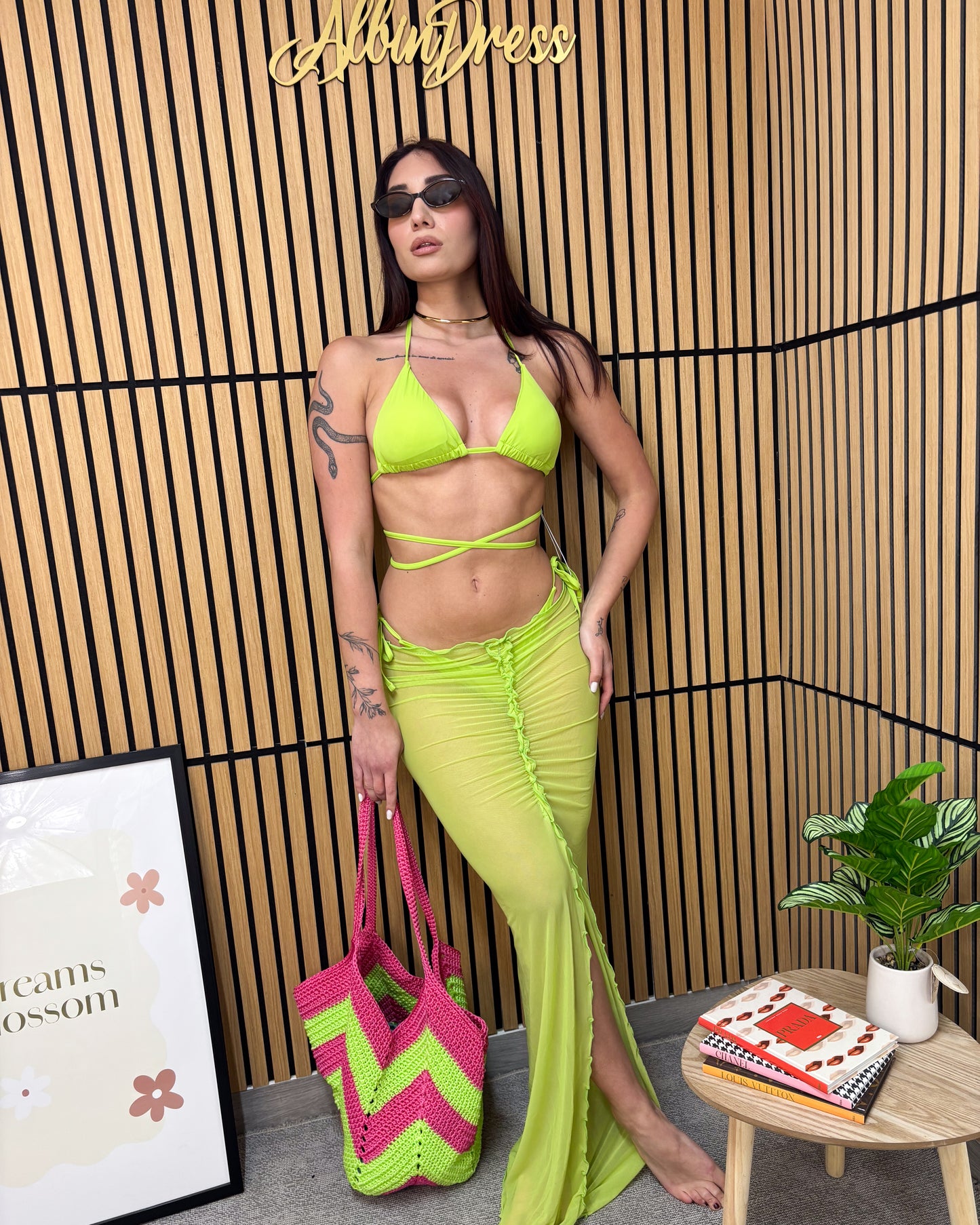 BIKINI BASIC CON PAREO