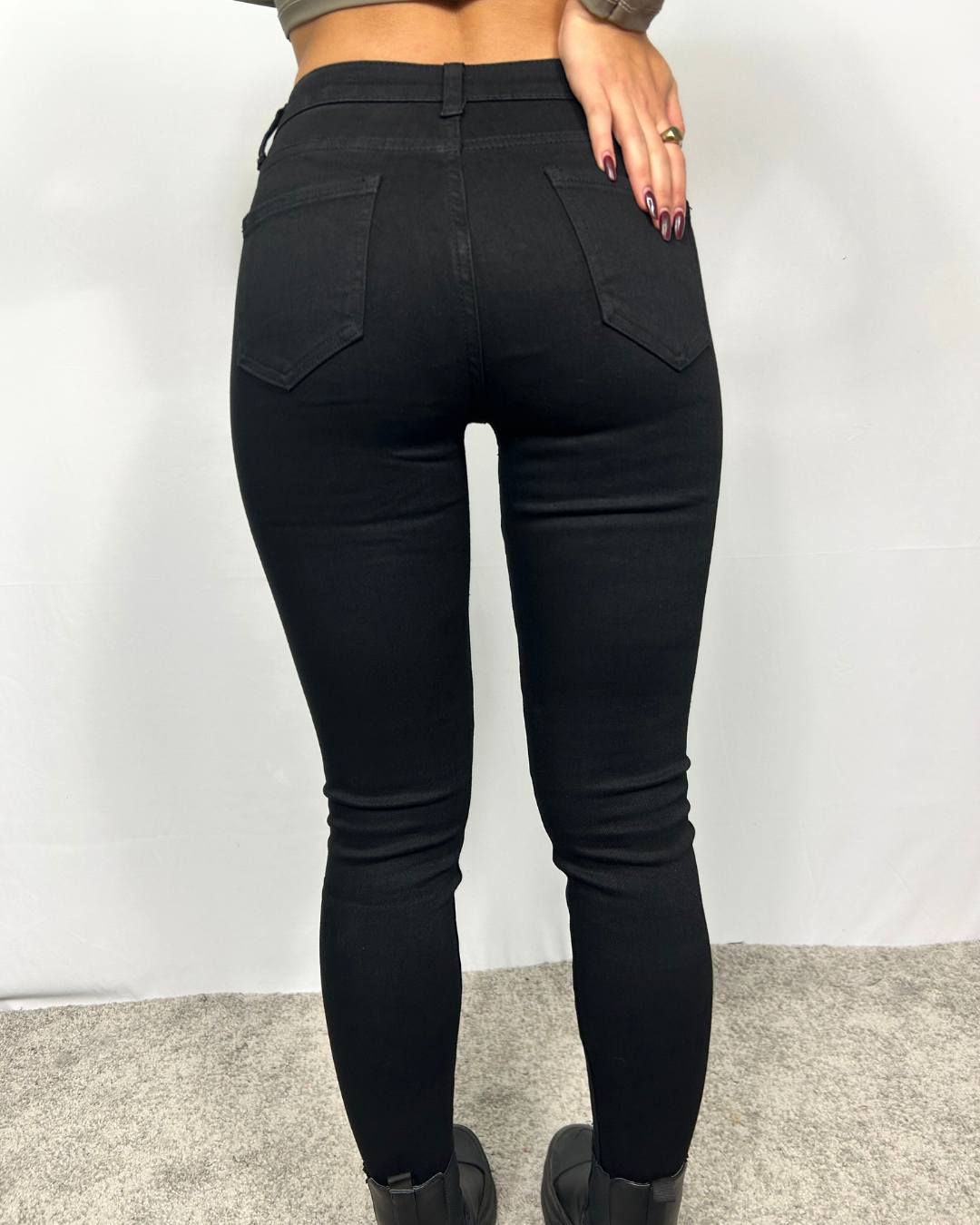 DENIM SKINNY BLACK