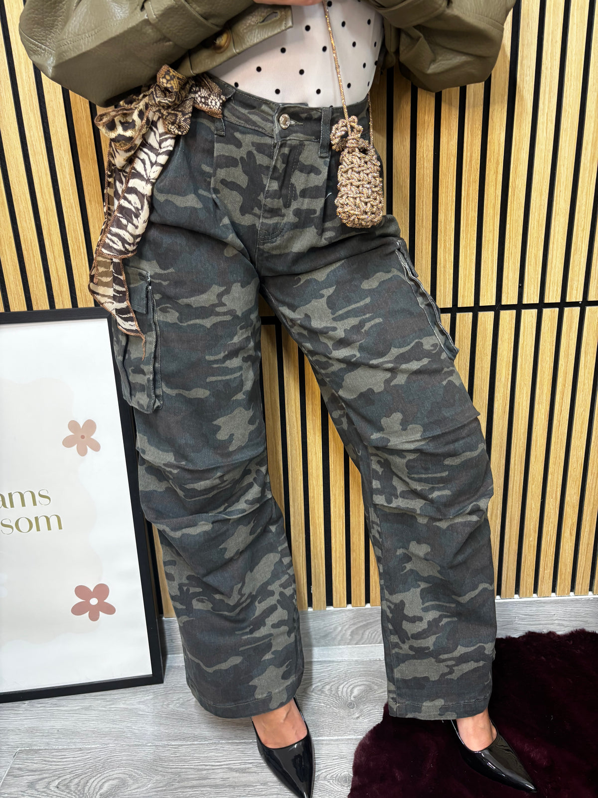 CARGO MILITARY