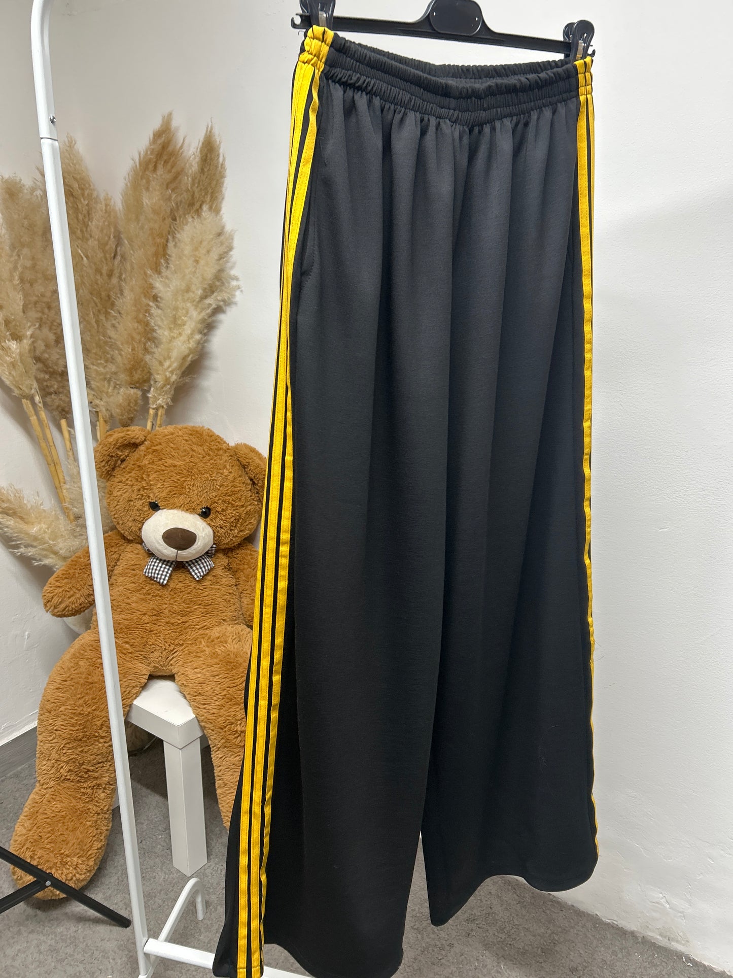 PANTALONE STRISCE LATERALI