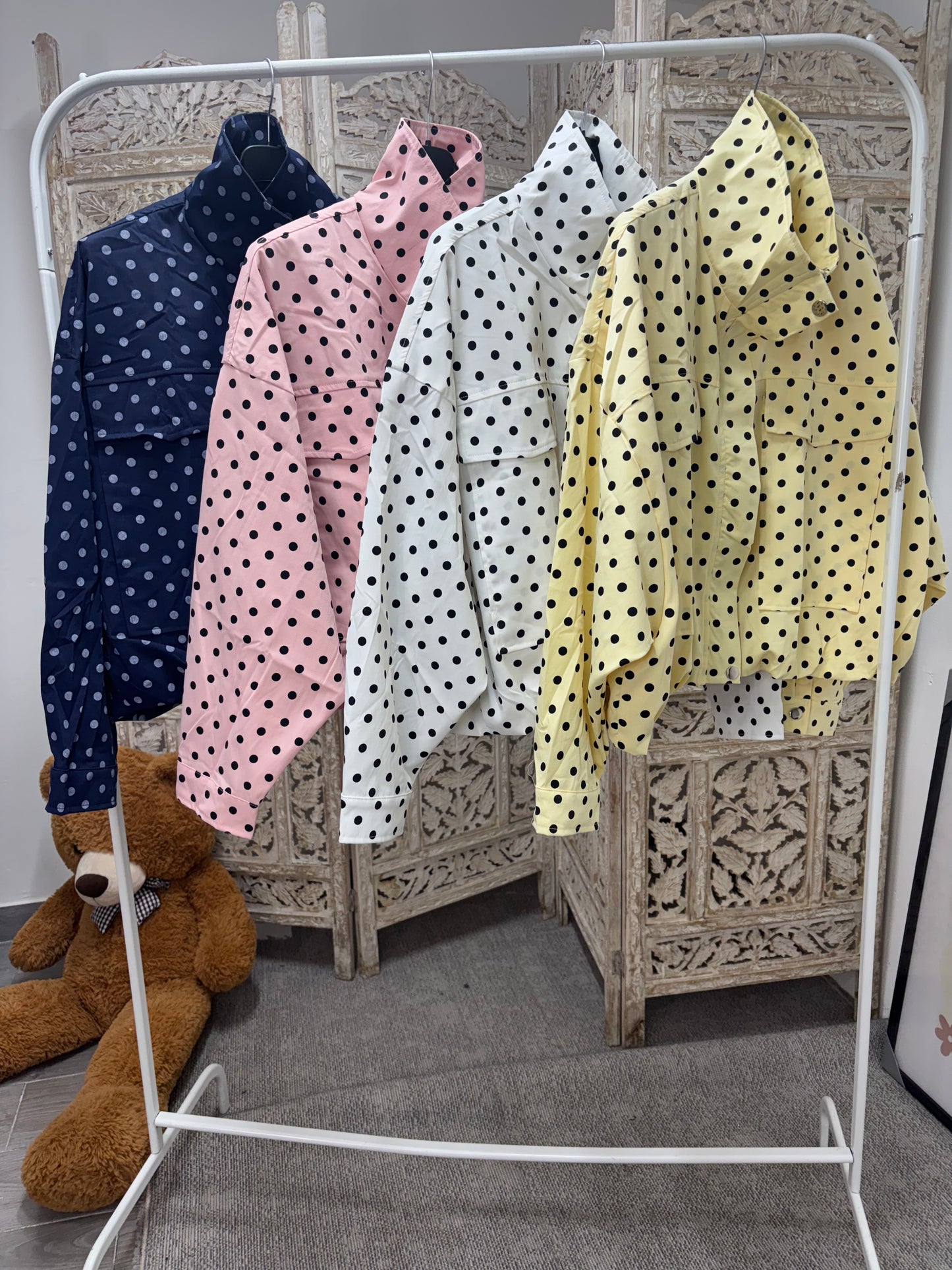 GIUBBINO SPRING POIS