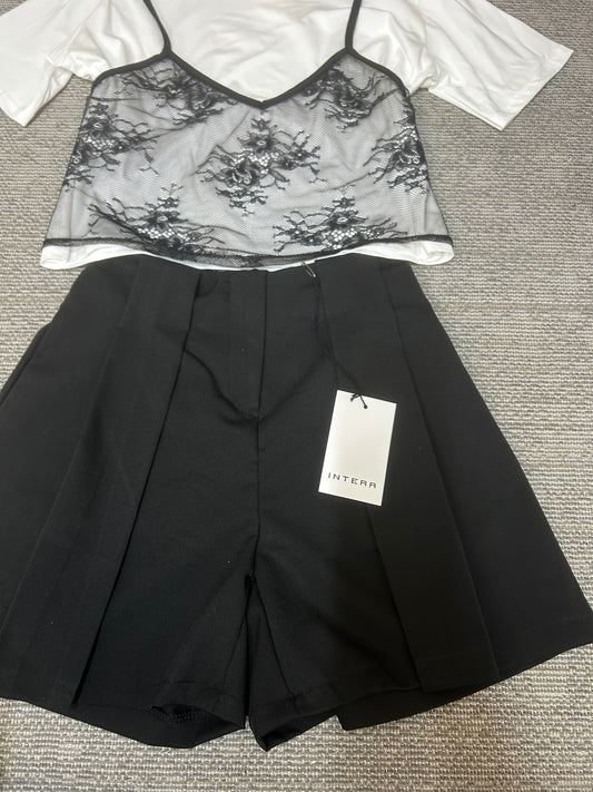 SHORT BLACK