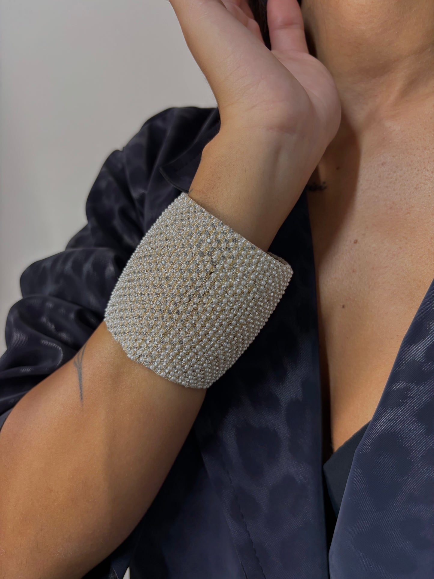 BRACCIALE RIGIDO PERLA