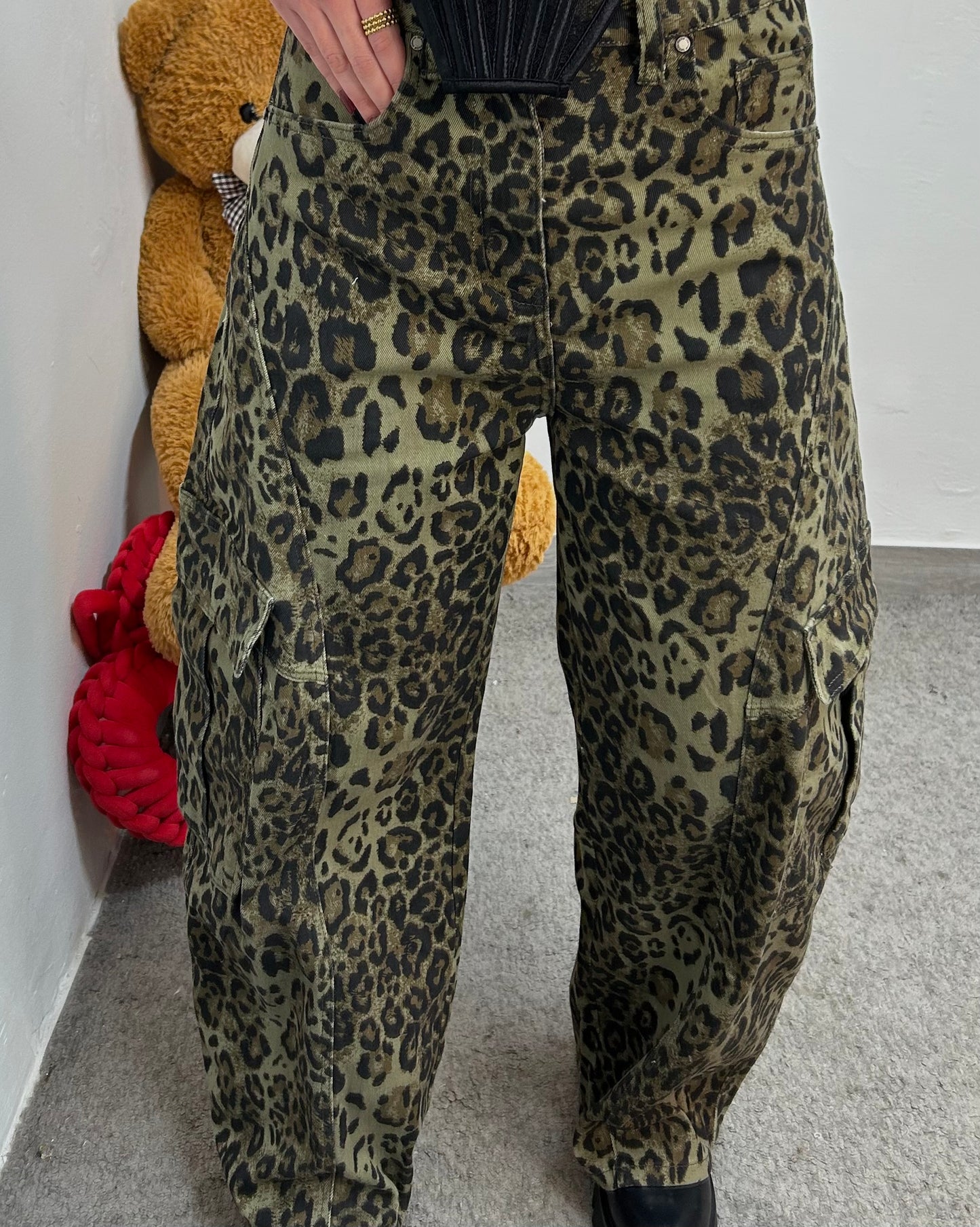 BALOON CARGO MILITARY